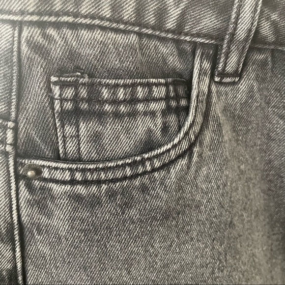 COPY - Denim skirt by ONLY - NEW with Tags 💖 Real nice classic style 🤍🖤 Quality🫰 - Picture 4 of 13